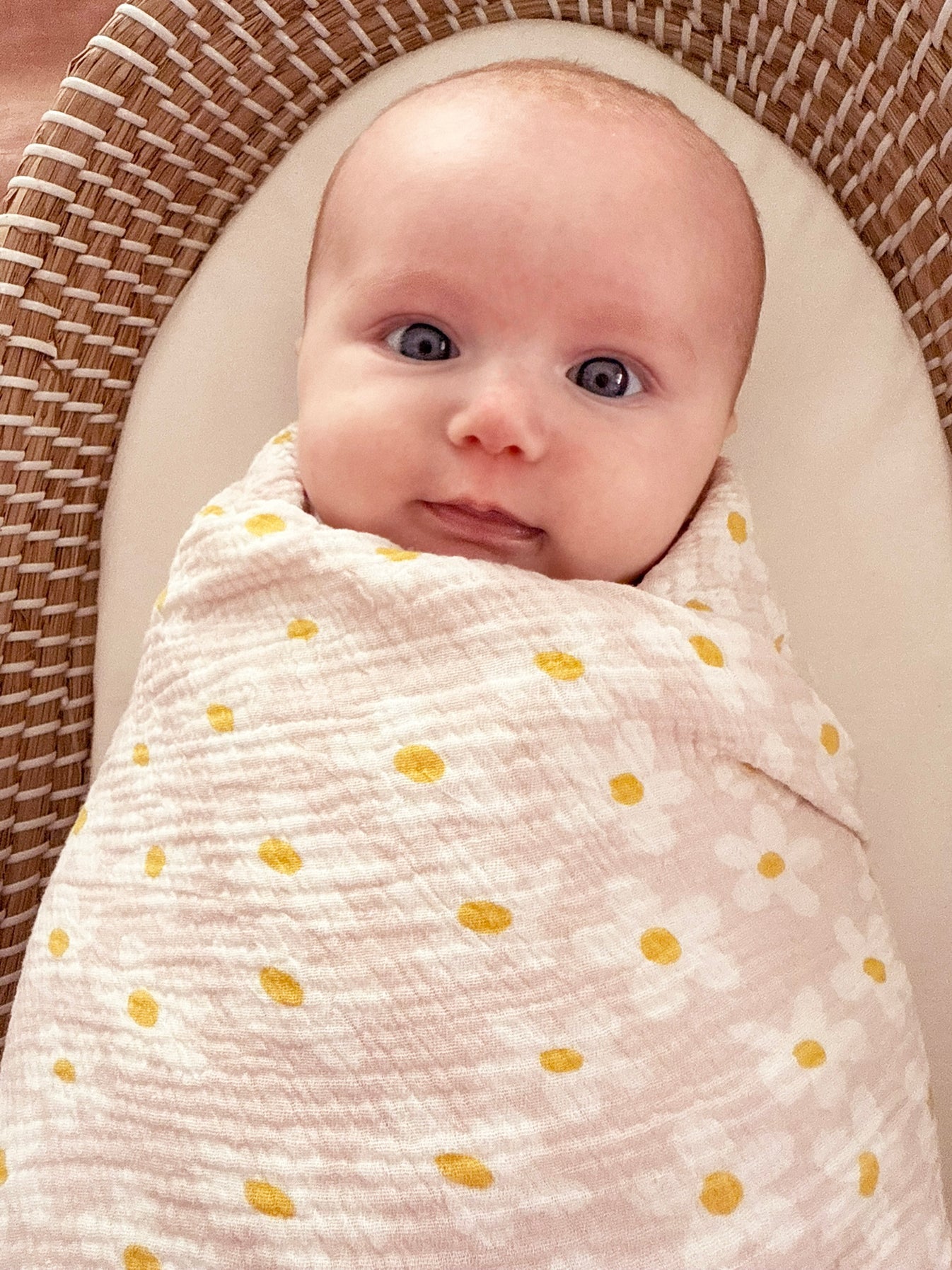 Muslin Swaddle- Large Daisies