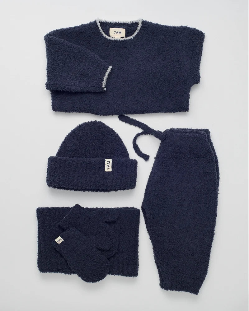 Fuzzy Ribbed Beanie Navy