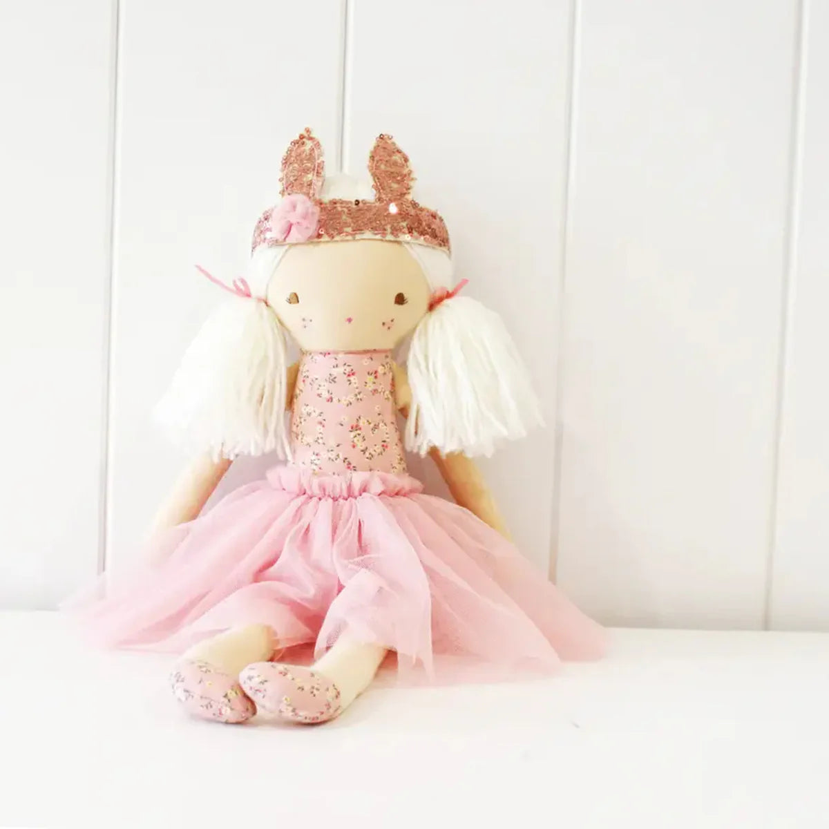 Sienna Doll Posy Heart