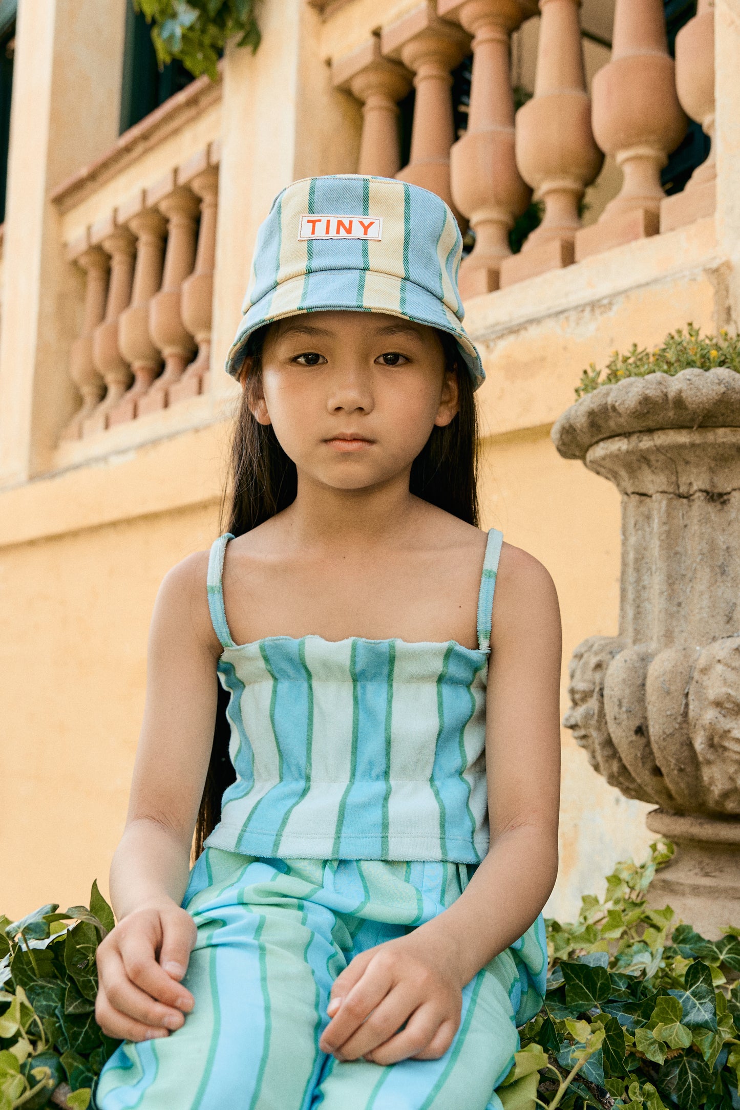 Retro Stripes Bucket Hat Light Wash Denim